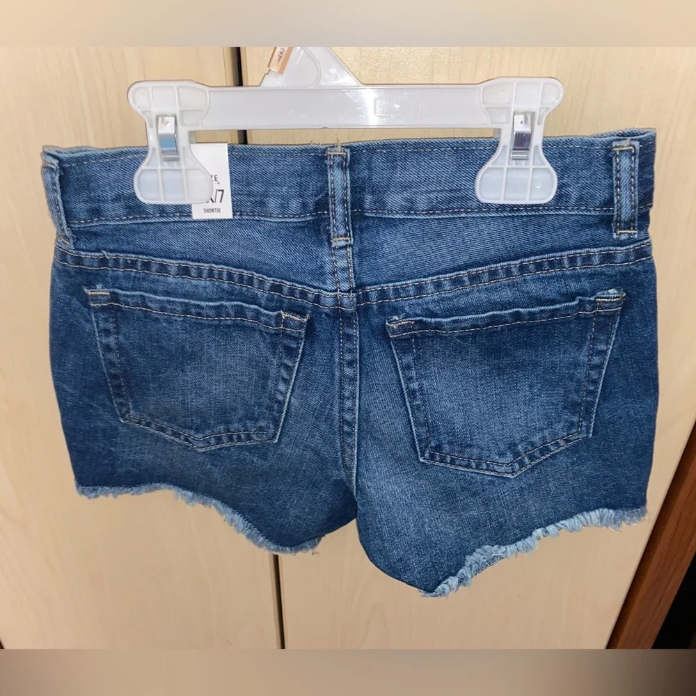 The Children’s Place Girls Distressed Denim Shortie Shorts 6X/7 NWT